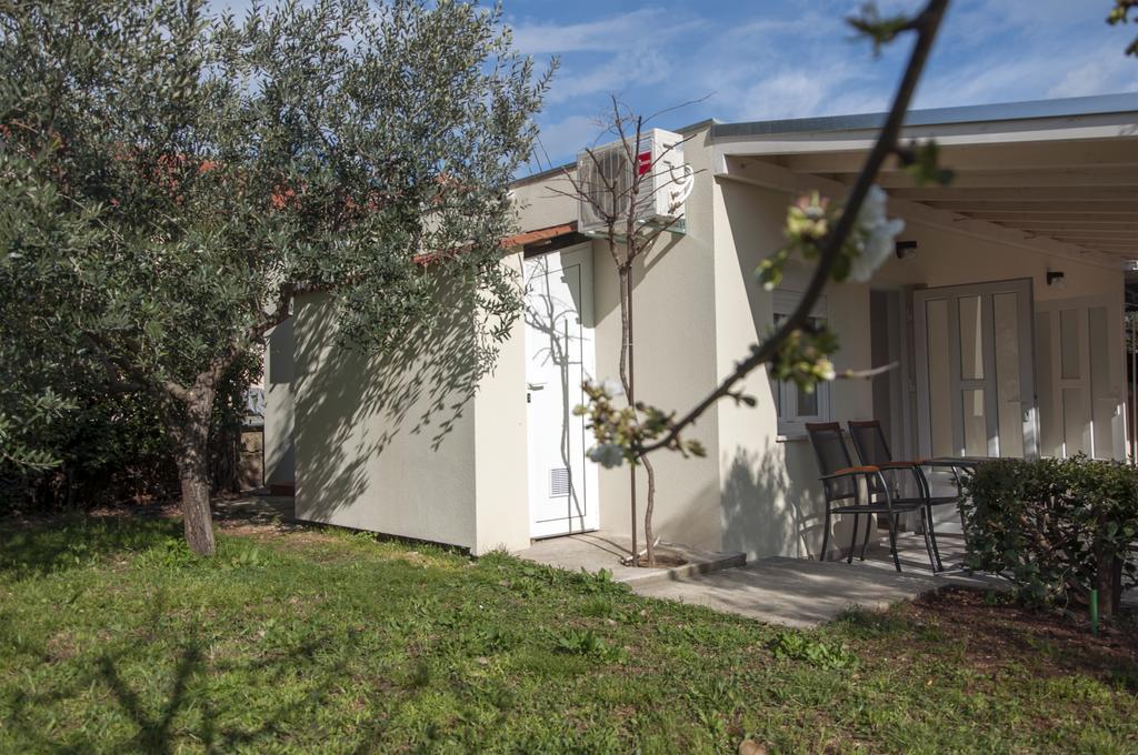Guest House Bulevar Zadar Extérieur photo