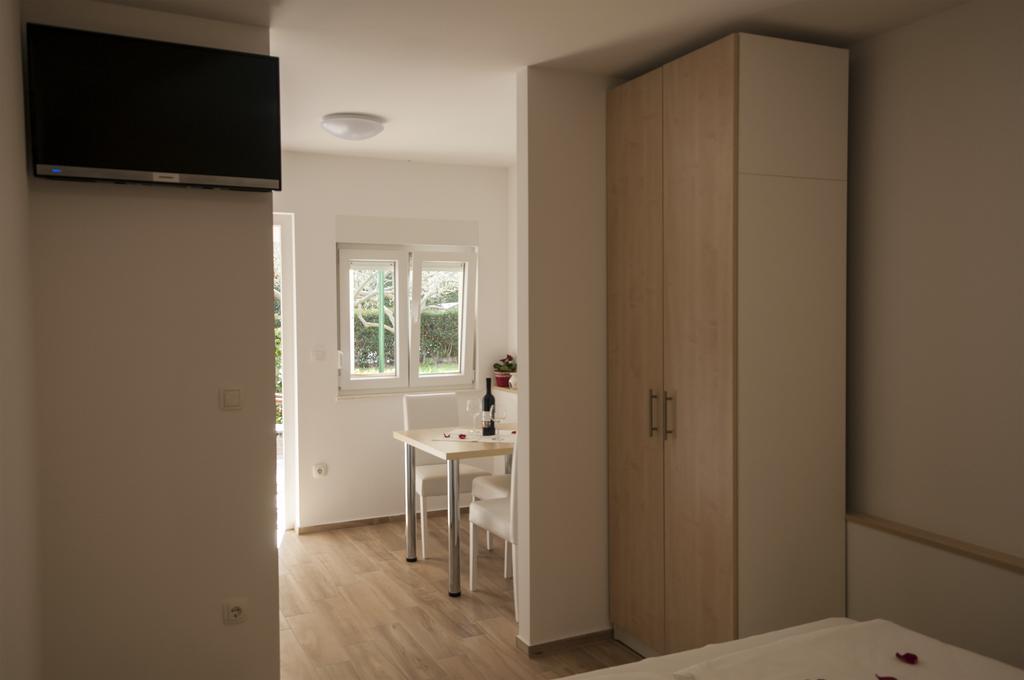 Guest House Bulevar Zadar Extérieur photo